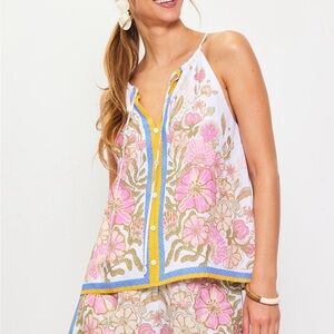 NWT Floral Border Print Top – Skies Are Blue size medium